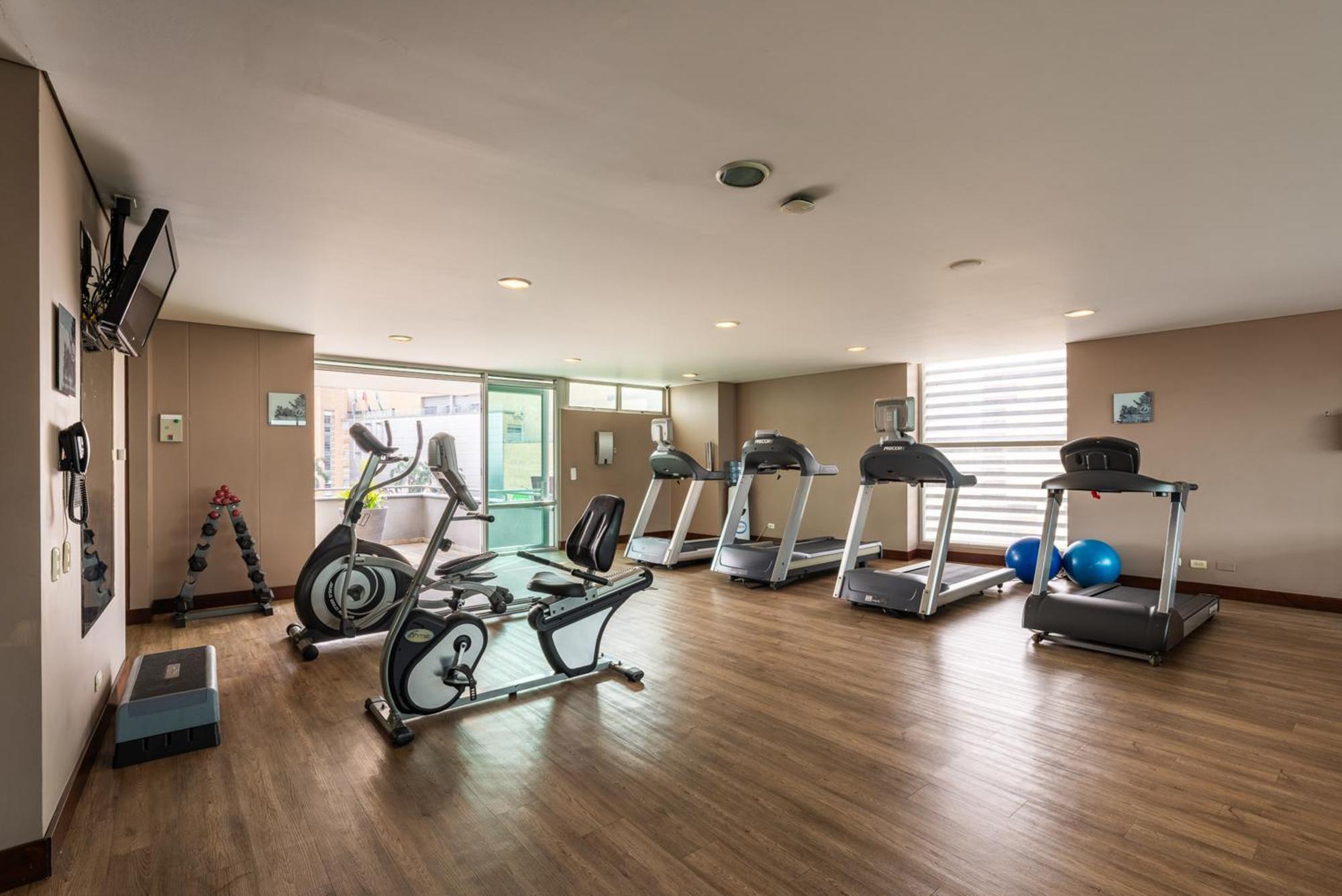 Estelar Apartamentos Μεντεγίν Εξωτερικό φωτογραφία