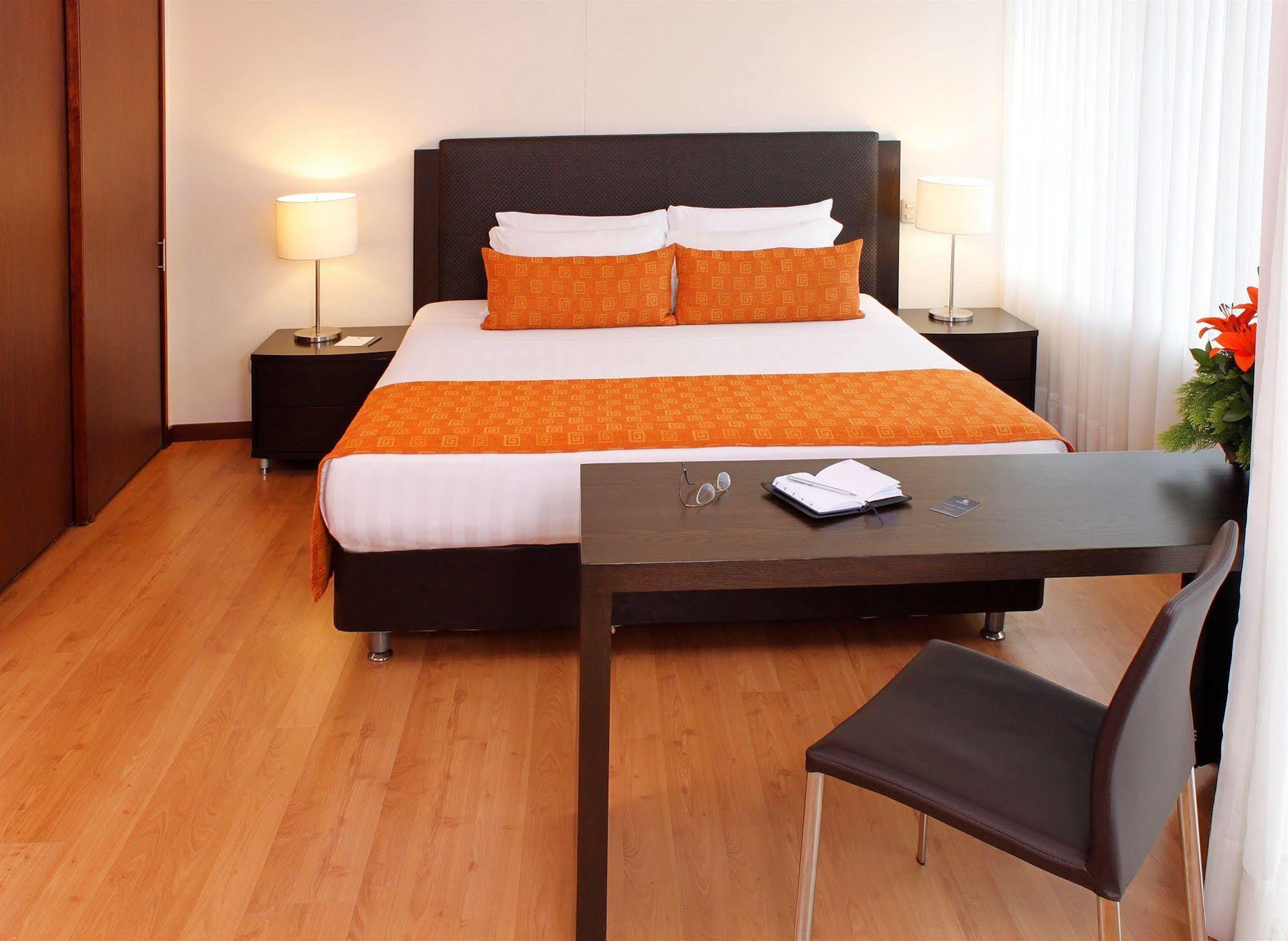 Estelar Apartamentos Μεντεγίν Εξωτερικό φωτογραφία